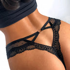 String en dentelle transparente taille basse  pour femmes