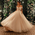 Robes de mariée vintage en tulle bouffant pour femmes