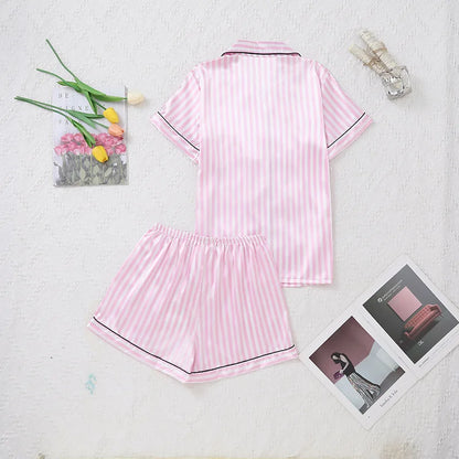Pyjama Satin Rayé Femme – Chemise Chic et Short Assorti