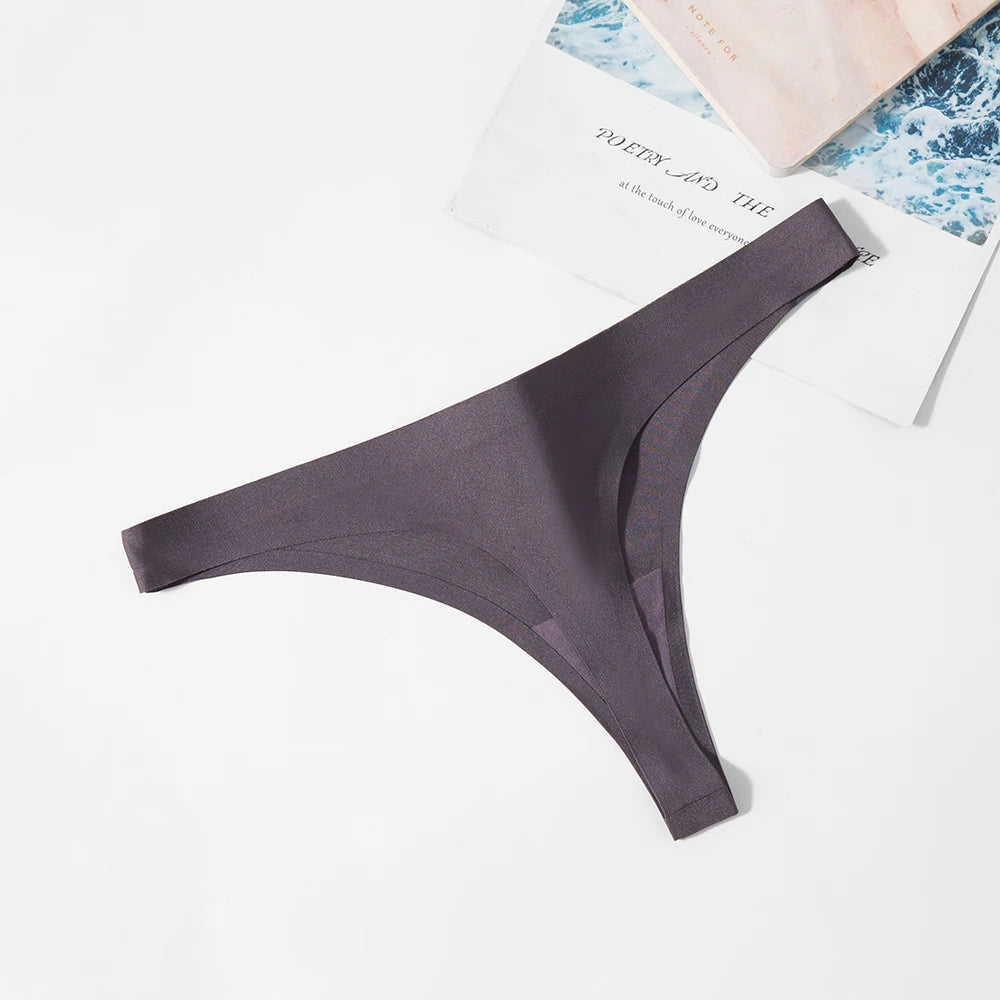 String sans couture pour femmes