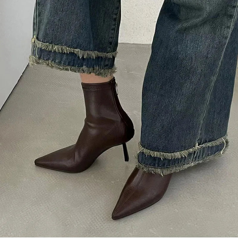 Bottine de rinçage pointues pour femmes