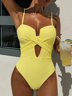 Maillot de bain une pièce soutien-gorge et culotte, pour femmes
