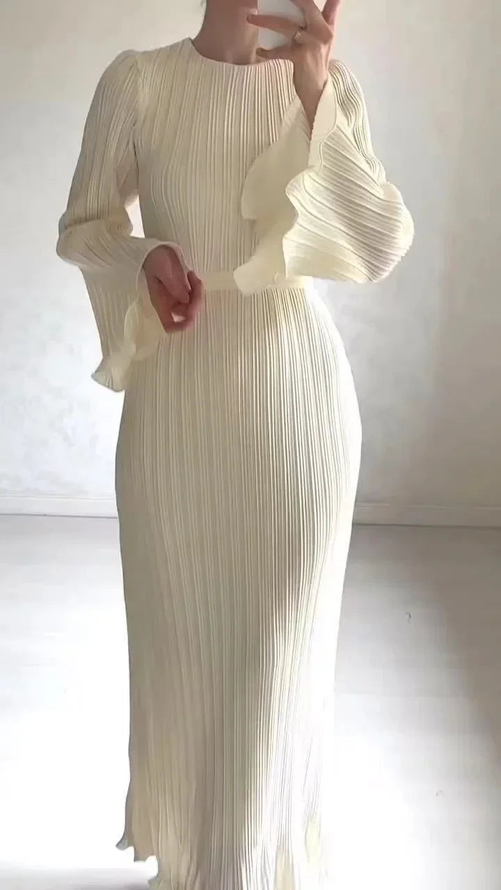 Robe longue plissée musulmane à manches évasées pour femmes