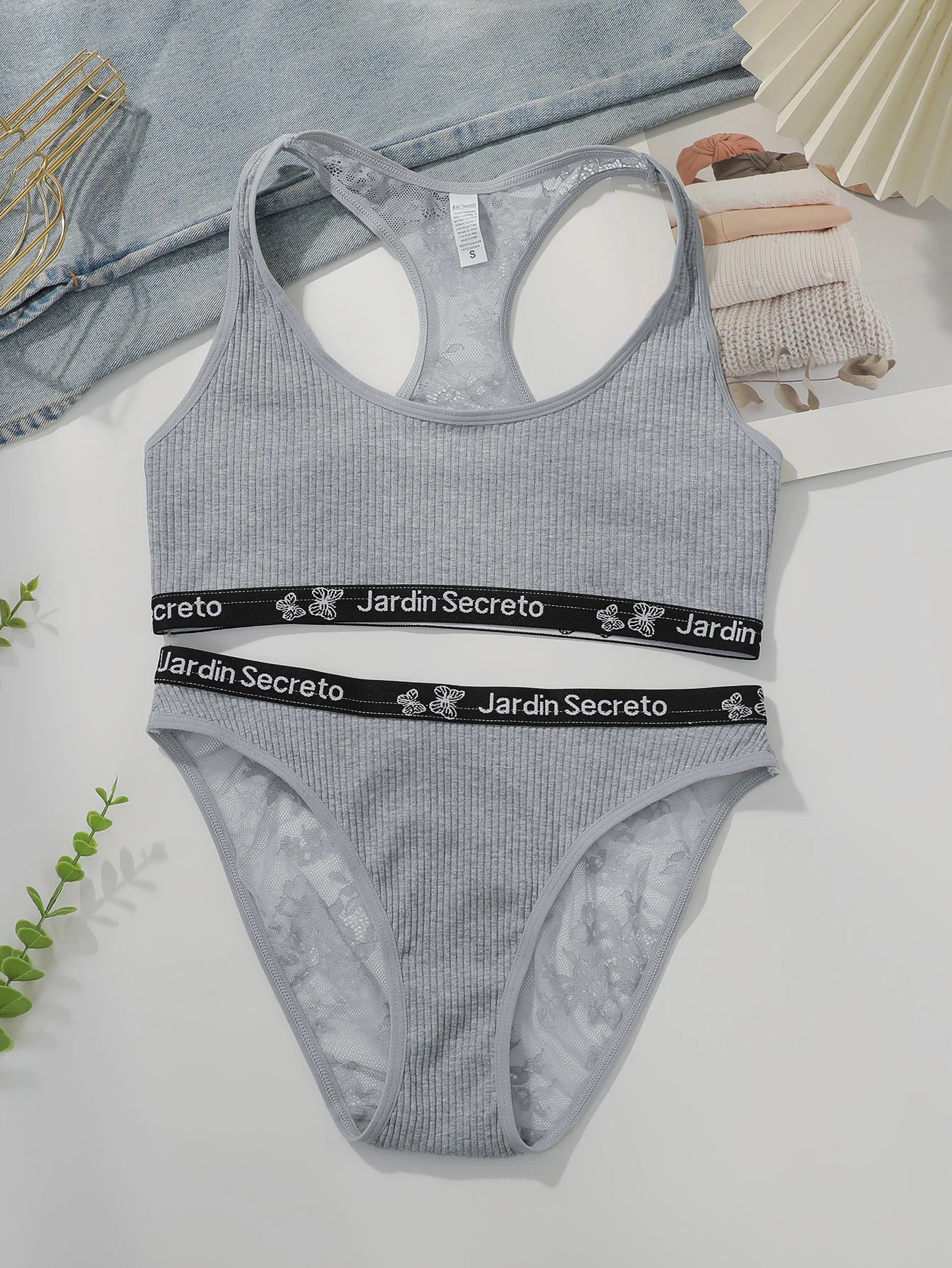 Ensemble de sous-vêtements pour femmes