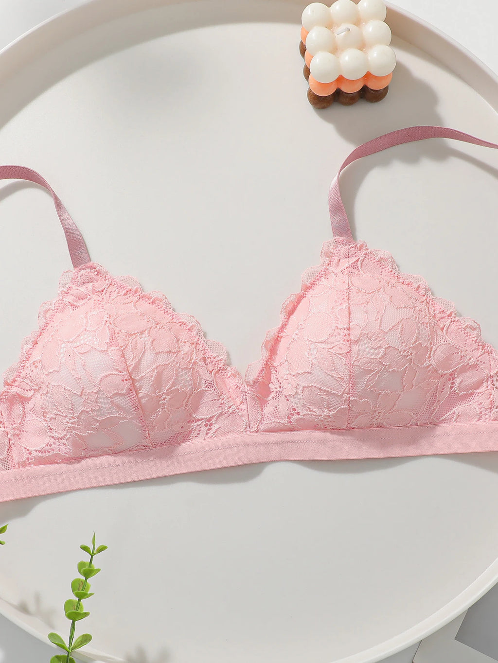 Soutien-gorge à armatures magnifique pour femmes