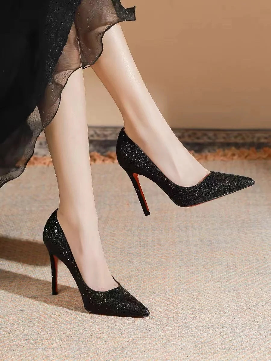Chaussure à talons hauts pour femmes