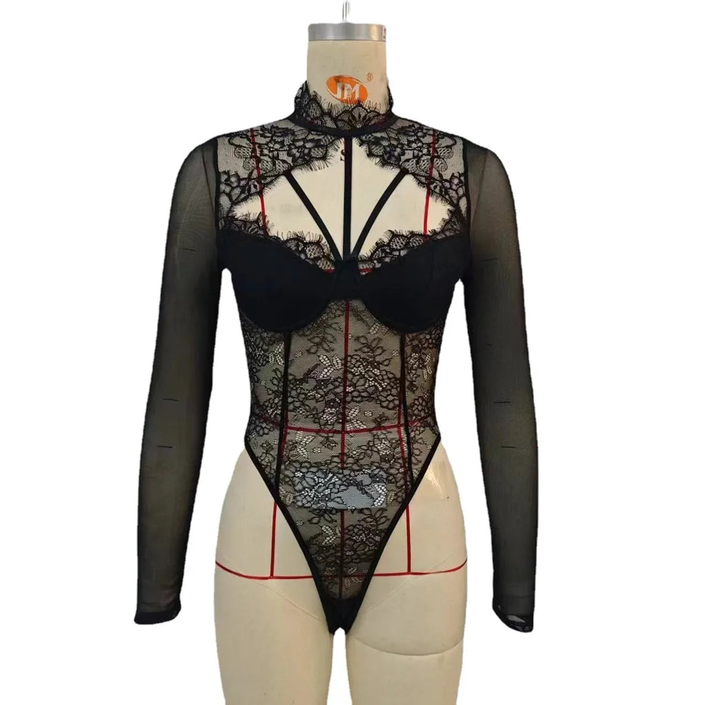Body gainant en dentelle avec coussinets pour femmes