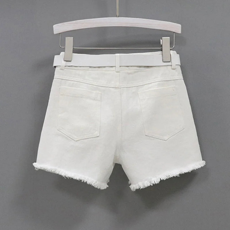 Short en jean noir à paillettes et pompons pour femmes