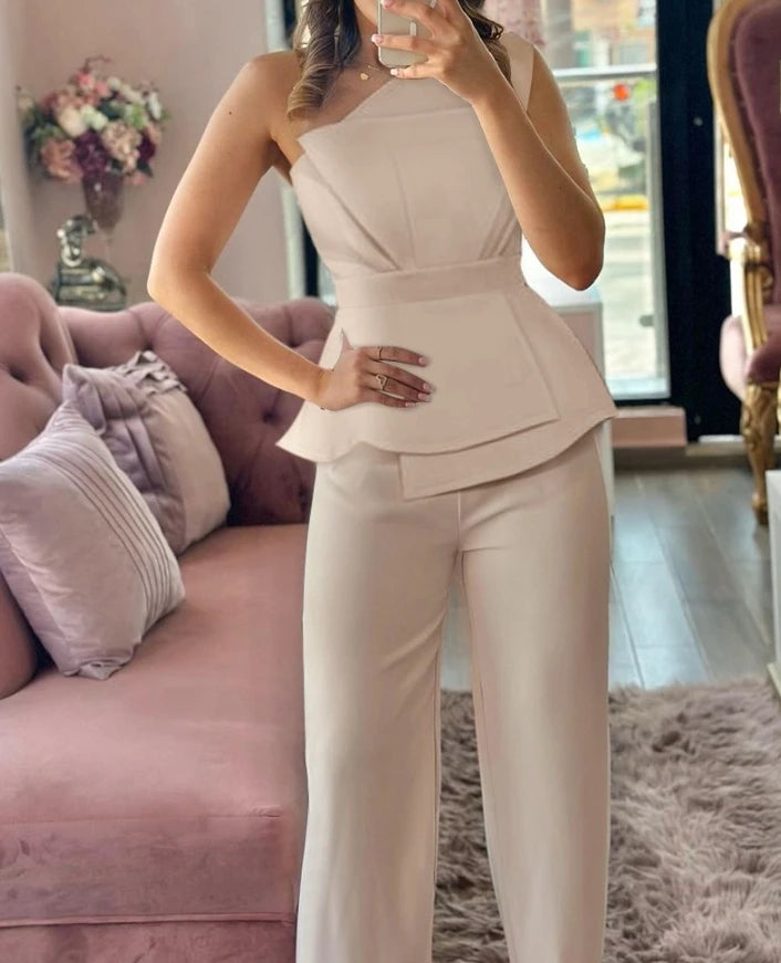 Ensemble 2 pièces haut asymétrique sexy à fronces et pantalon droit décontracté pour femmes
