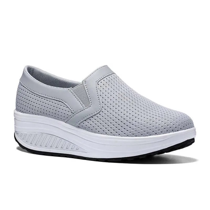 Baskets plates et confortables pour femmes
