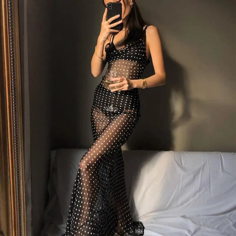 Robe longue sexy dos nu avec dentelle transparente et bretelles pour femmes