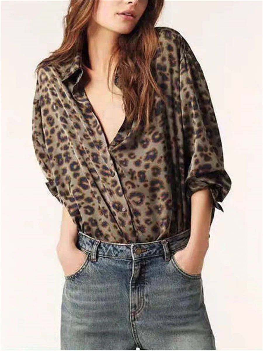 Chemise Femme – Col Rabattu et Imprimé Léopard