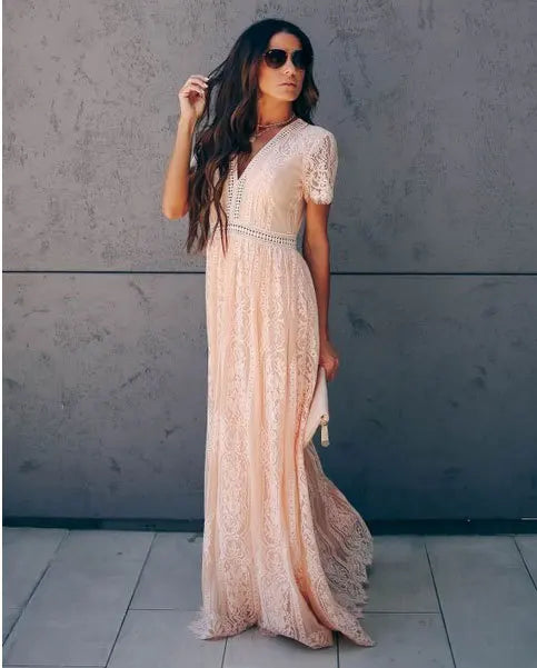 Robe élégante en dentelle pour femmes