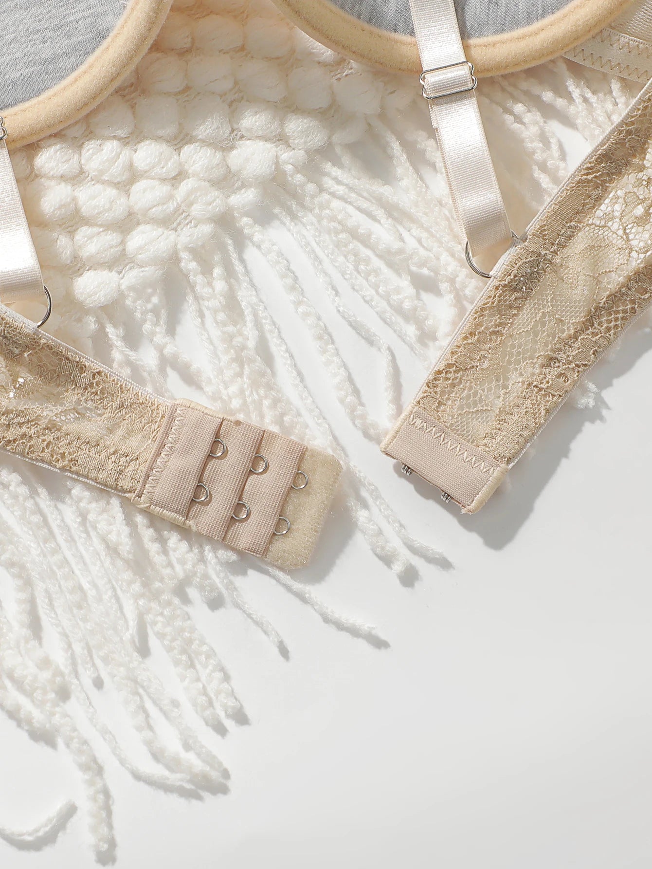 Ensemble 2 pièces de soutien-gorge sexy en dentelle brodée pour femmes