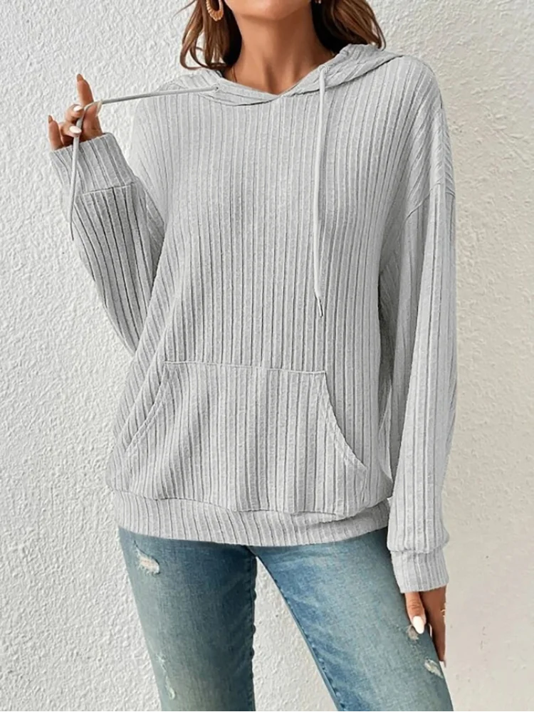 Pull en tricot à capuche rayé et manches longues pour femmes