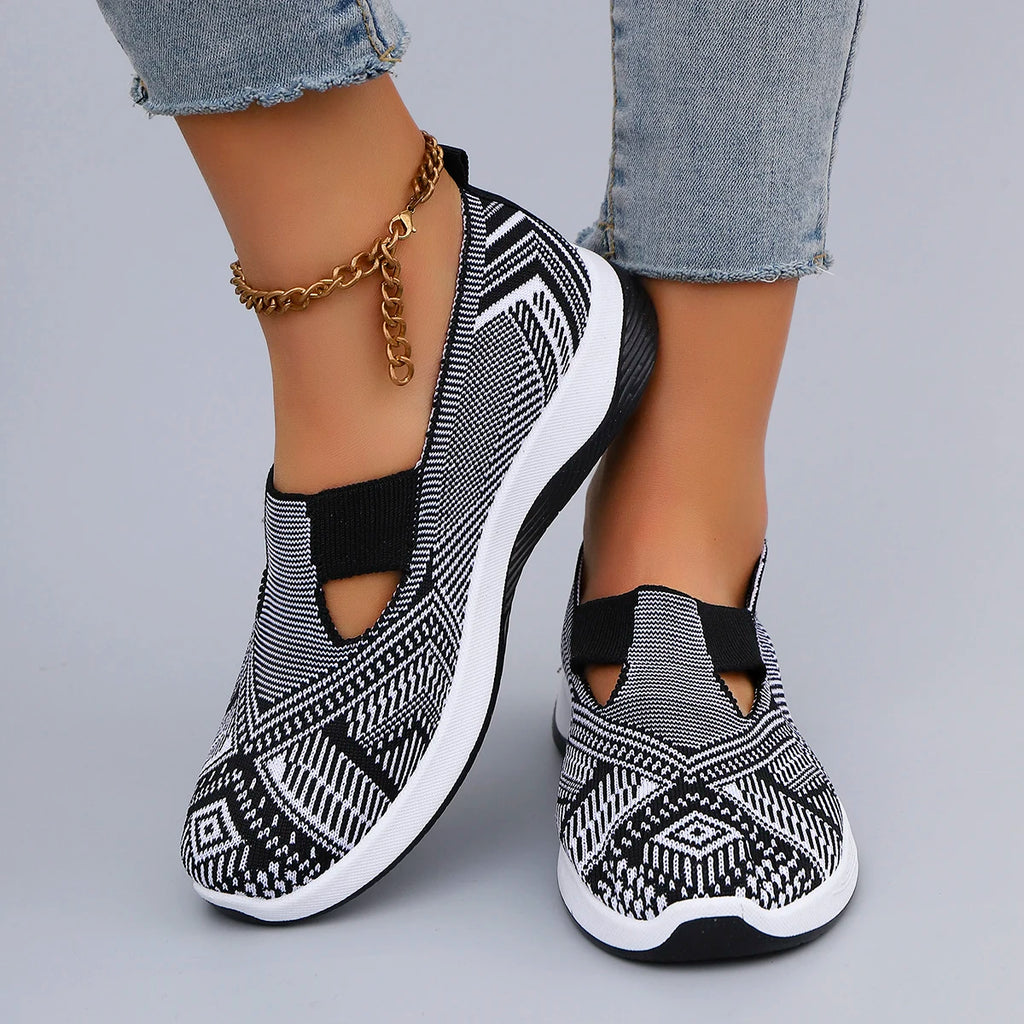 Chaussures plates d'été en maille respirante pour femmes