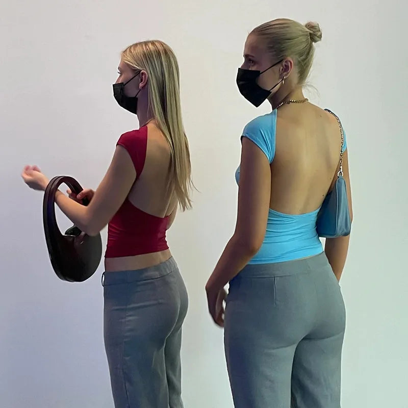 T-shirt à manches courtes dos nu pour femmes