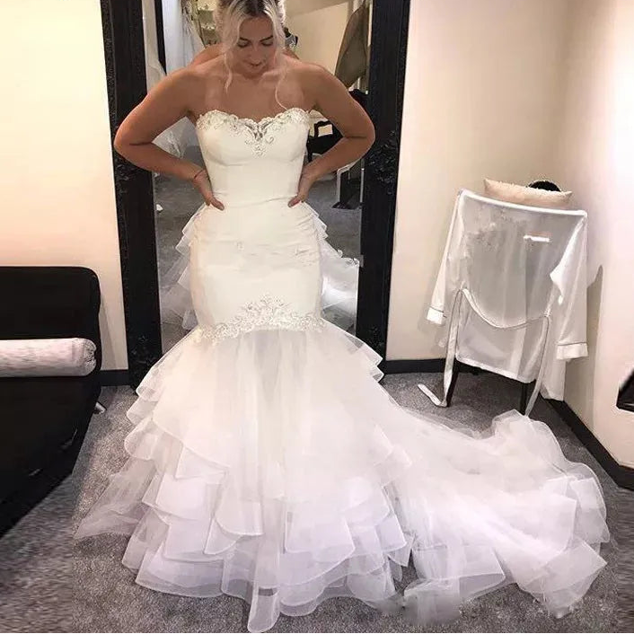 Robes de mariée sirène sexy volants dentelle cristal perles pour femmes