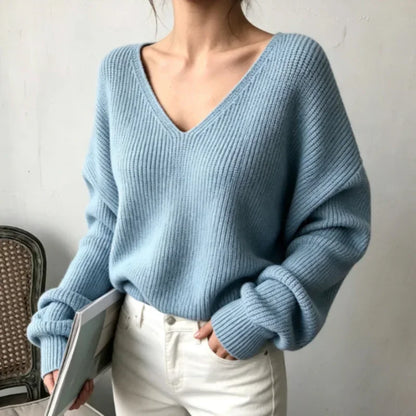 Pull Uni Femme – Col V et Ourlet Asymétrique
