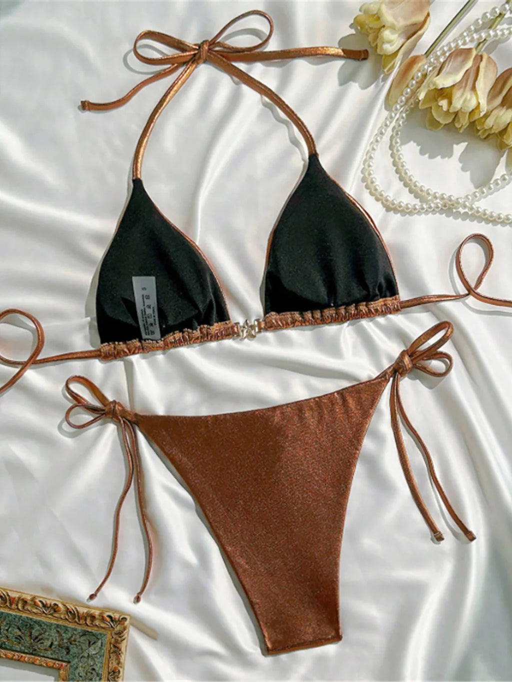 Ensemble maillot de bain deux pièces en simili cuir pour femmes