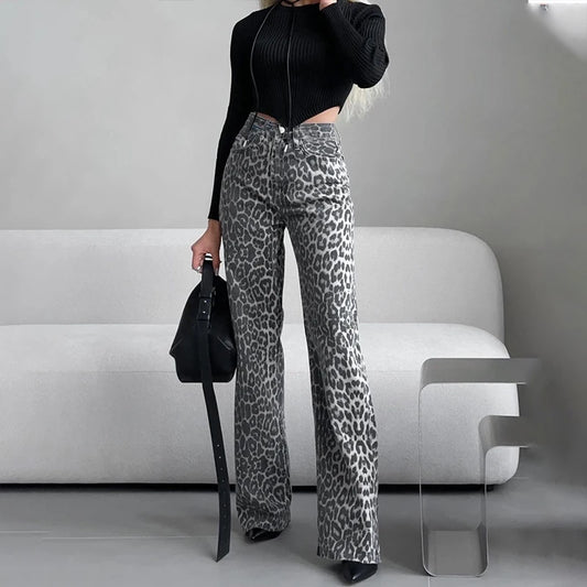 Pantalon femme streetwear à imprimé léopard gris