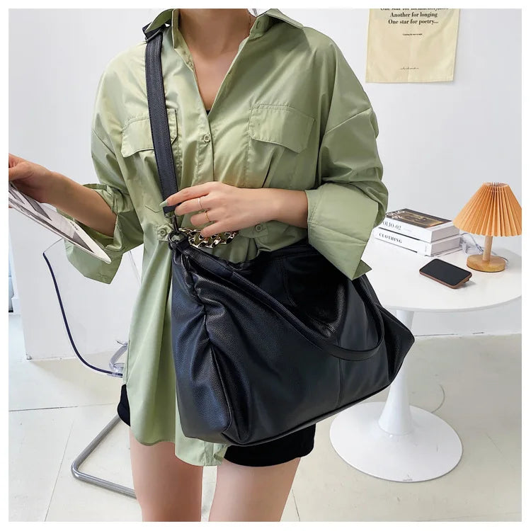 Sacs fourre-tout noirs pour femmes