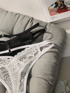 String sexy en dentelle pour femmes