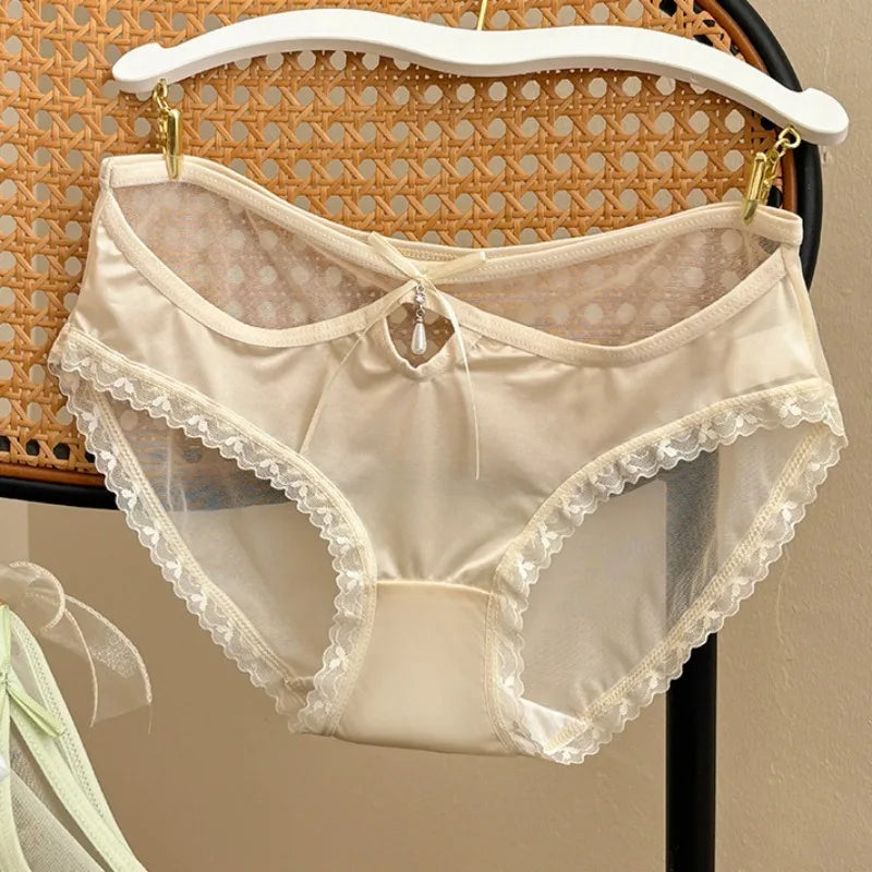 Culotte Satin Femme – Dentelle Transparente et Taille Basse