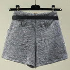 Short à carreaux pour femmes