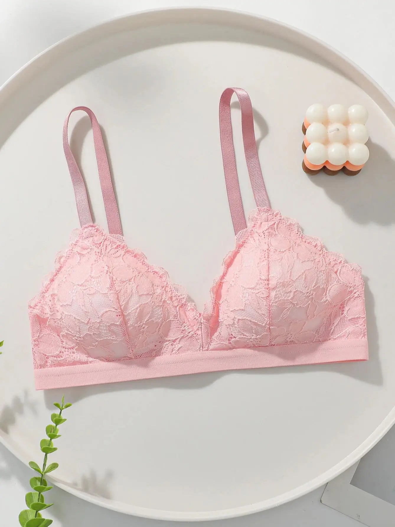 Soutien-gorge à armatures magnifique pour femmes