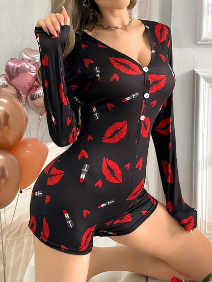 Combinaison de Nuit Femme – Lèvres Rouges, Col V et Boutons
