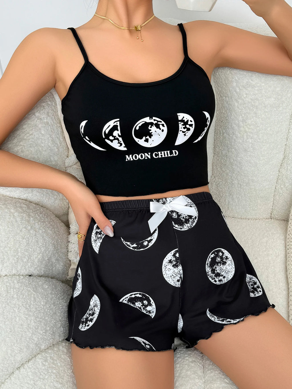 Pyjama d'été à bretelles spaghetti imprimé lune pour femmes