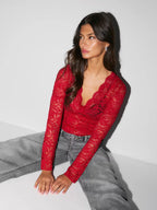 Chemise avec dentelle et col en V pour femmes