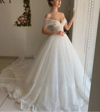 Robe de mariée élégante à pois pour femmes