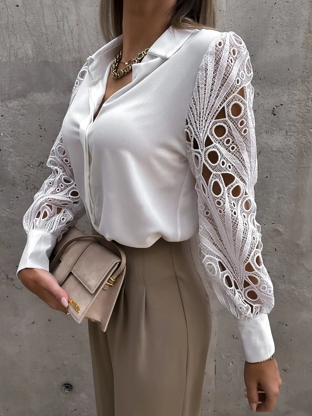 Chemise en dentelle pour femmes