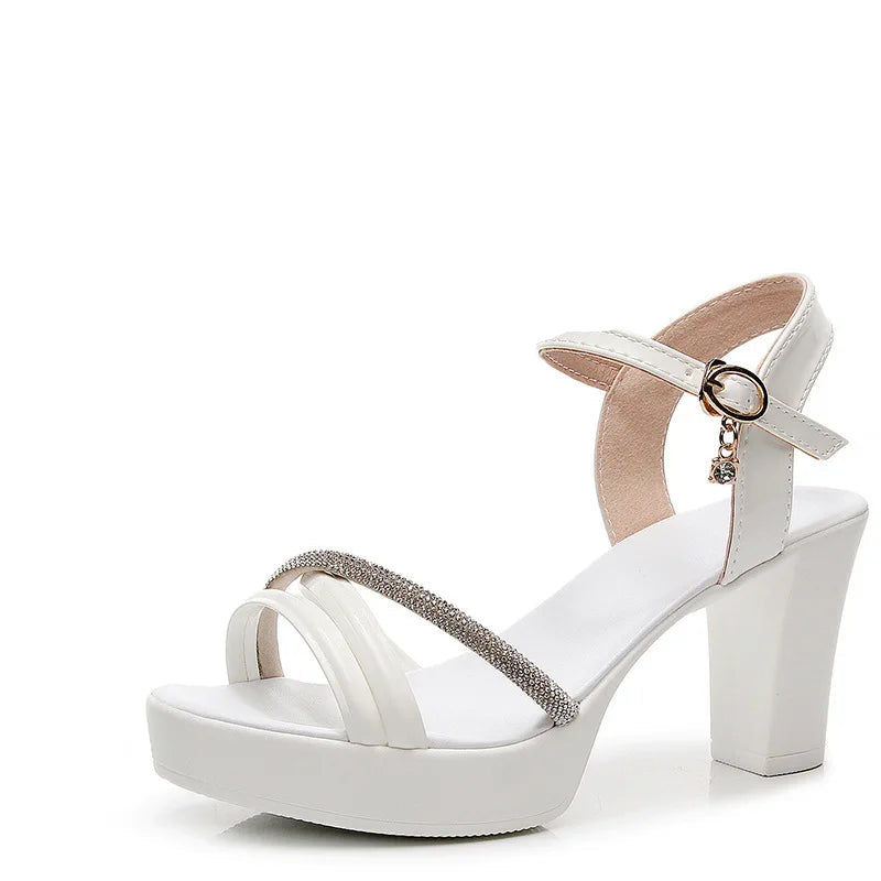 Sandale en cuir pour femmes