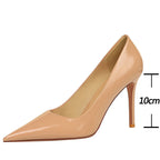 Escarpins pointus en cuir verni pour femmes