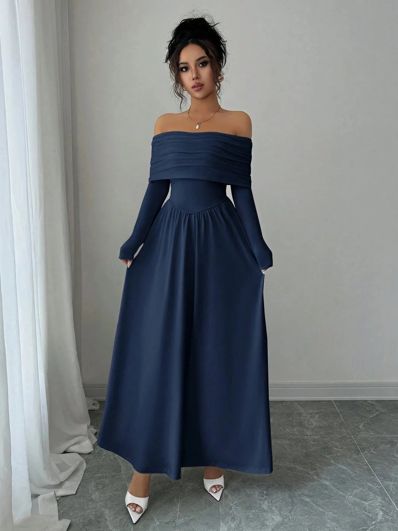 Robes longues et cintrées à coupe trapèze pour femmes