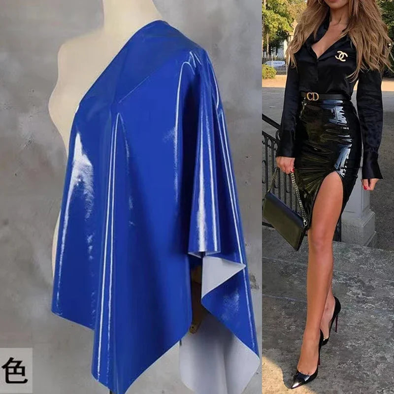 Jupe Crayon Taille Haute en Similicuir avec Fente