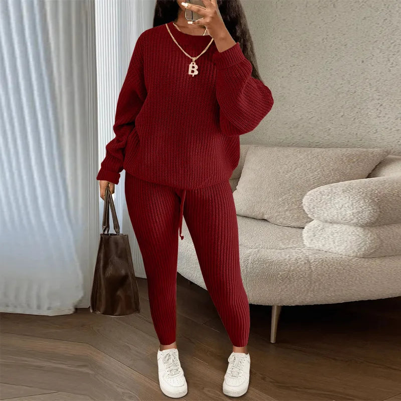 Ensemble deux pièces pull à manches longues col rond et pantalon moulant pour femmes