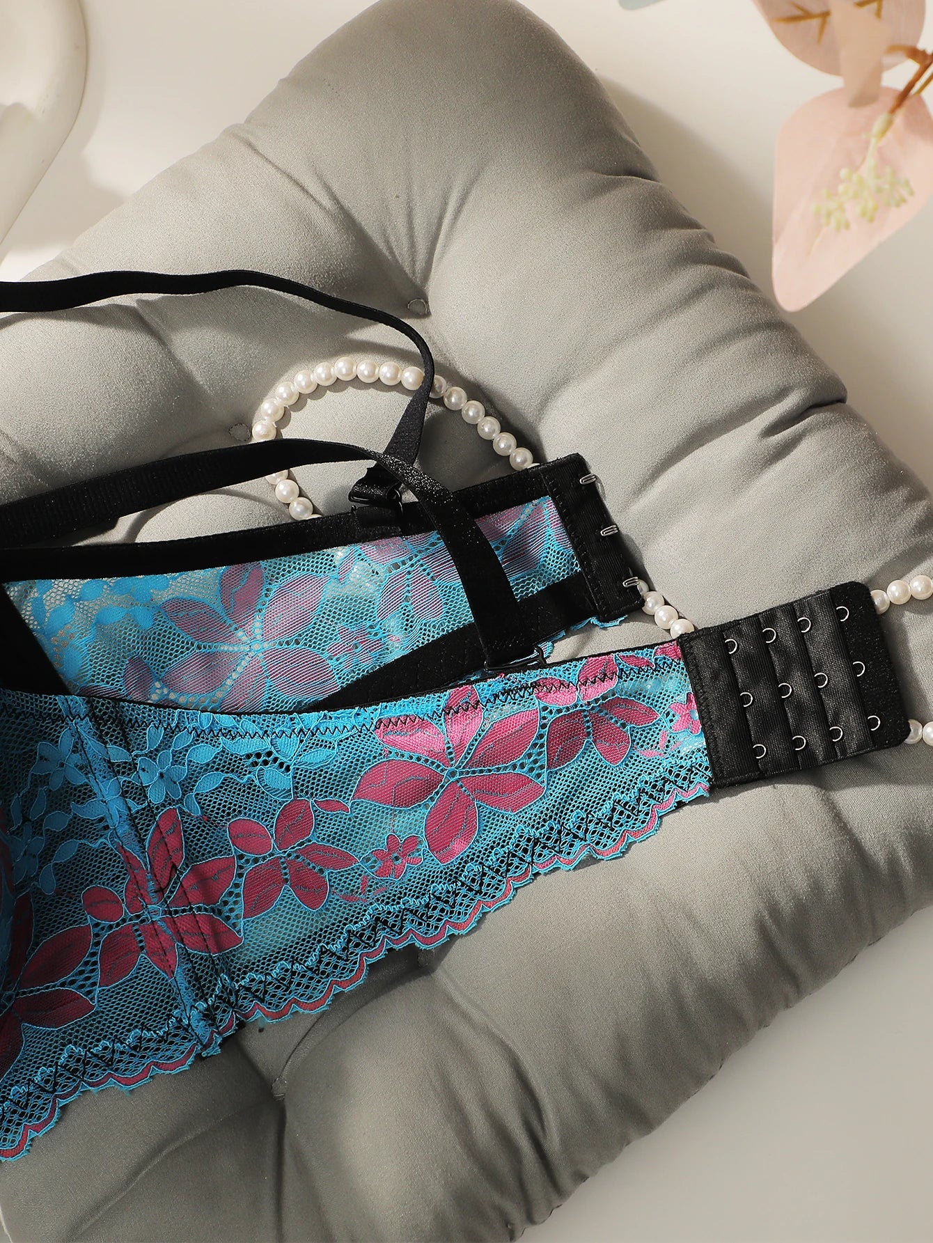 Soutien-gorge sexy brodés à fleurs pour femmes