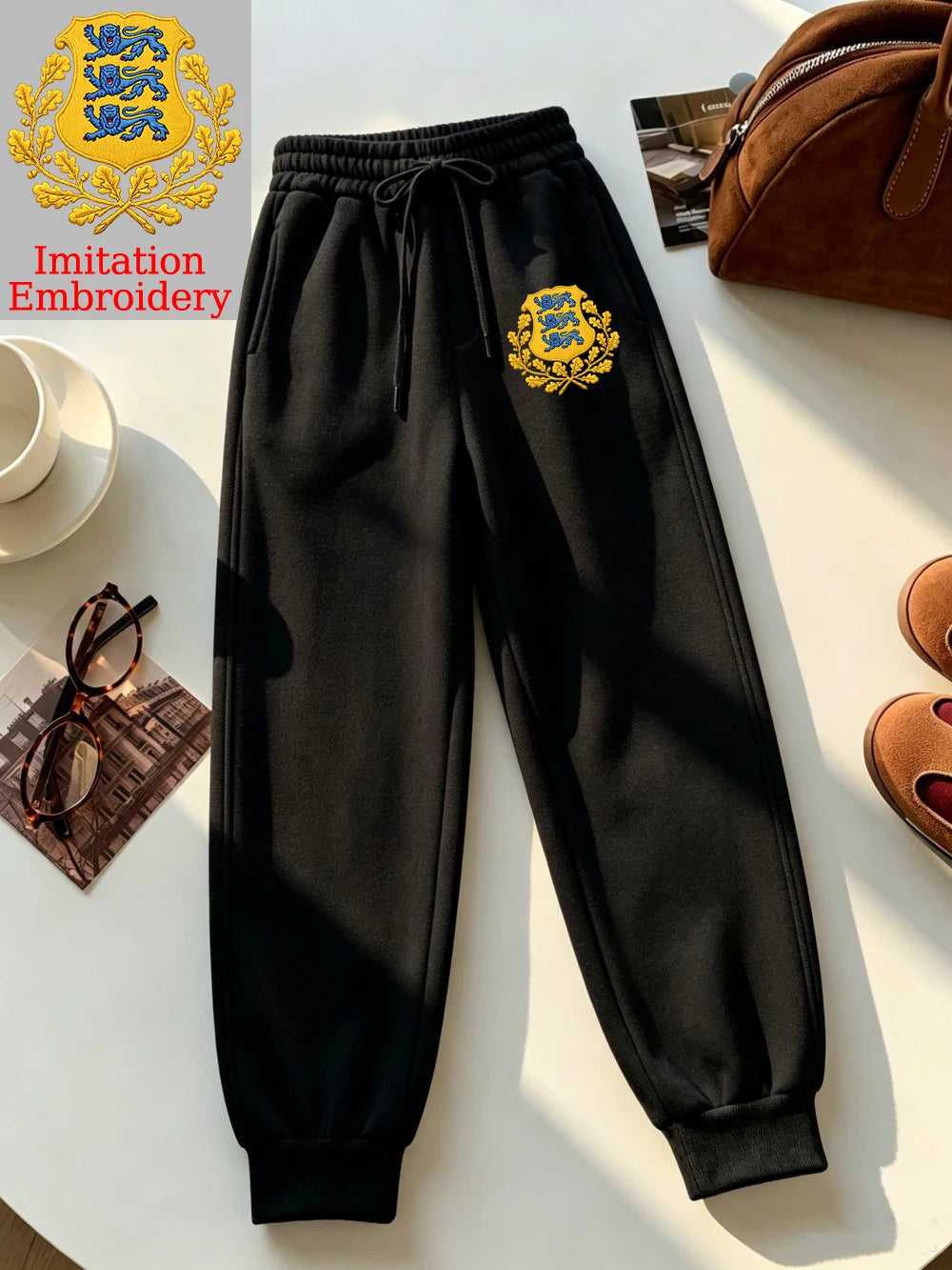 Pantalon de jogging imprimé emblème estonien pour femmes