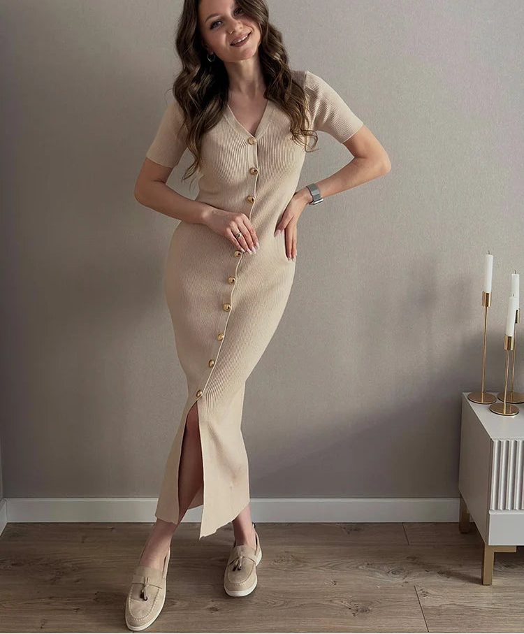 Robe Longue d’Été Femme – Maille, Col V et Boutons