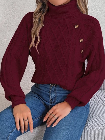 Pull à Col Roulé Femme – Détails Boutonnés