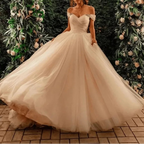 Robes de mariée vintage en tulle bouffant pour femmes