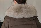Manteau avec grand col de fourrure pour femmes