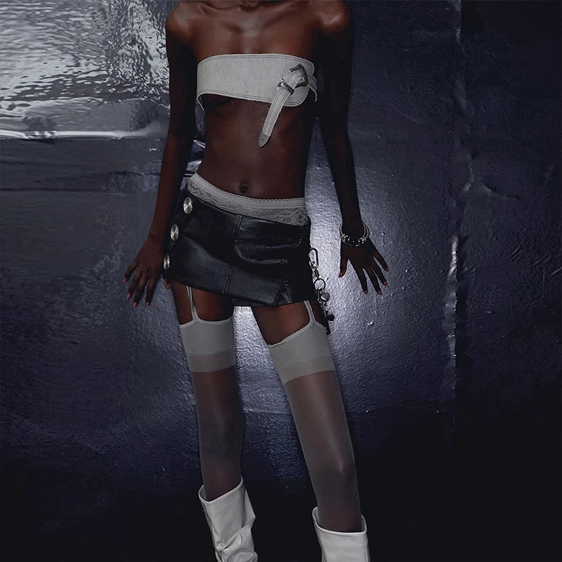 Mini-Jupe Noire Femme – Similicuir et Coupe Ajustée