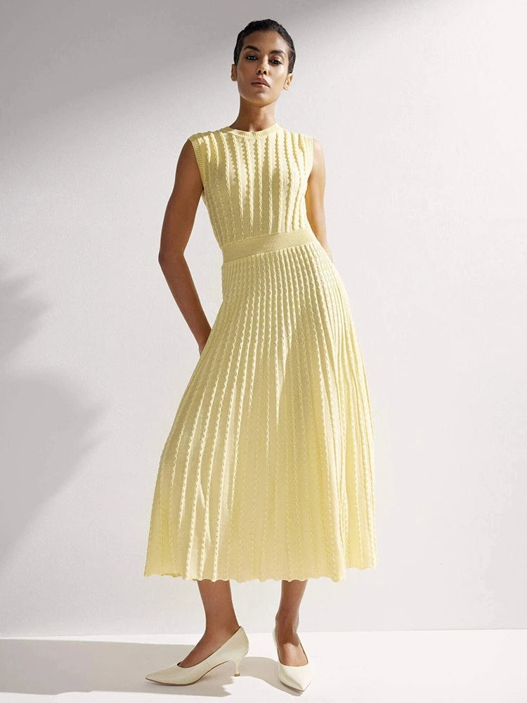 Robe maxi plissée en maille pour femmes