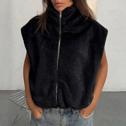 Gilet femme en fausse fourrure à col montant