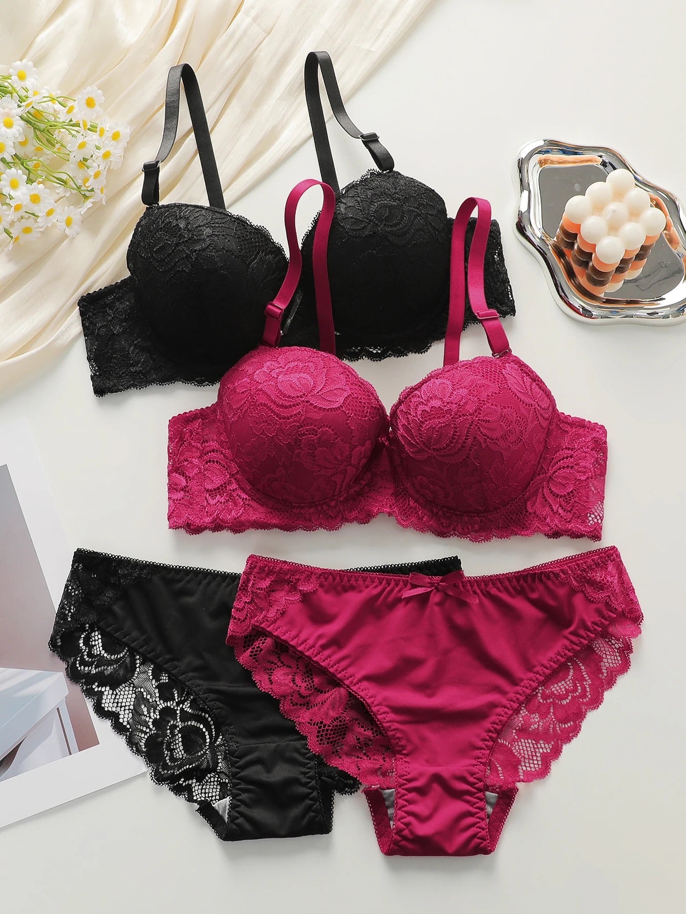 Ensemble de 2 pièces de lingerie en dentelle colorée pour femmes